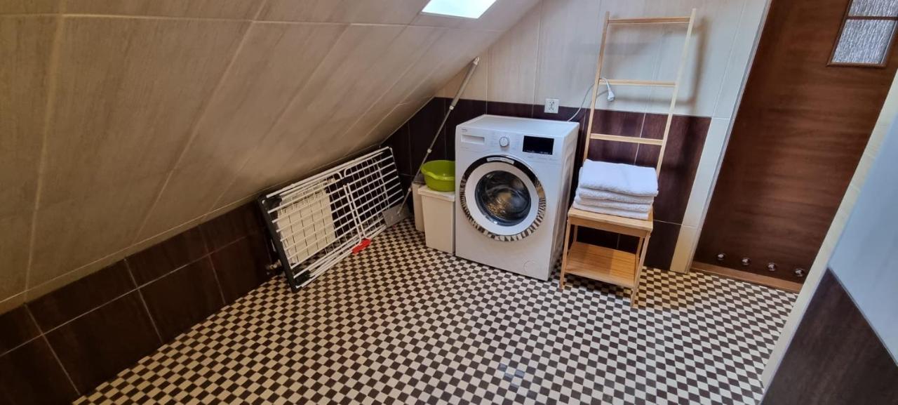 Apartament W Centrum - Nasze Poddasze Ustrzyki Dolne Εξωτερικό φωτογραφία